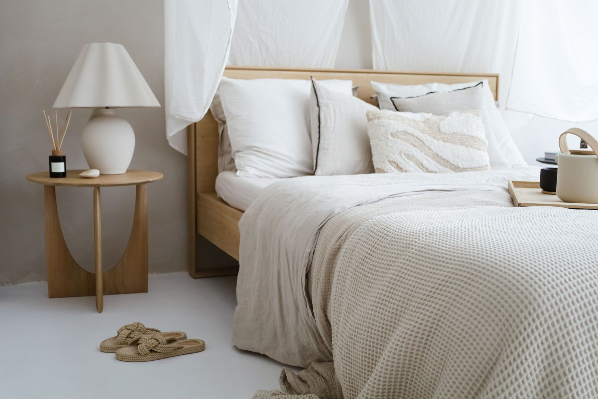 Master Bedroom Design Ideas for a Calm, Hotel-Style Retreat
