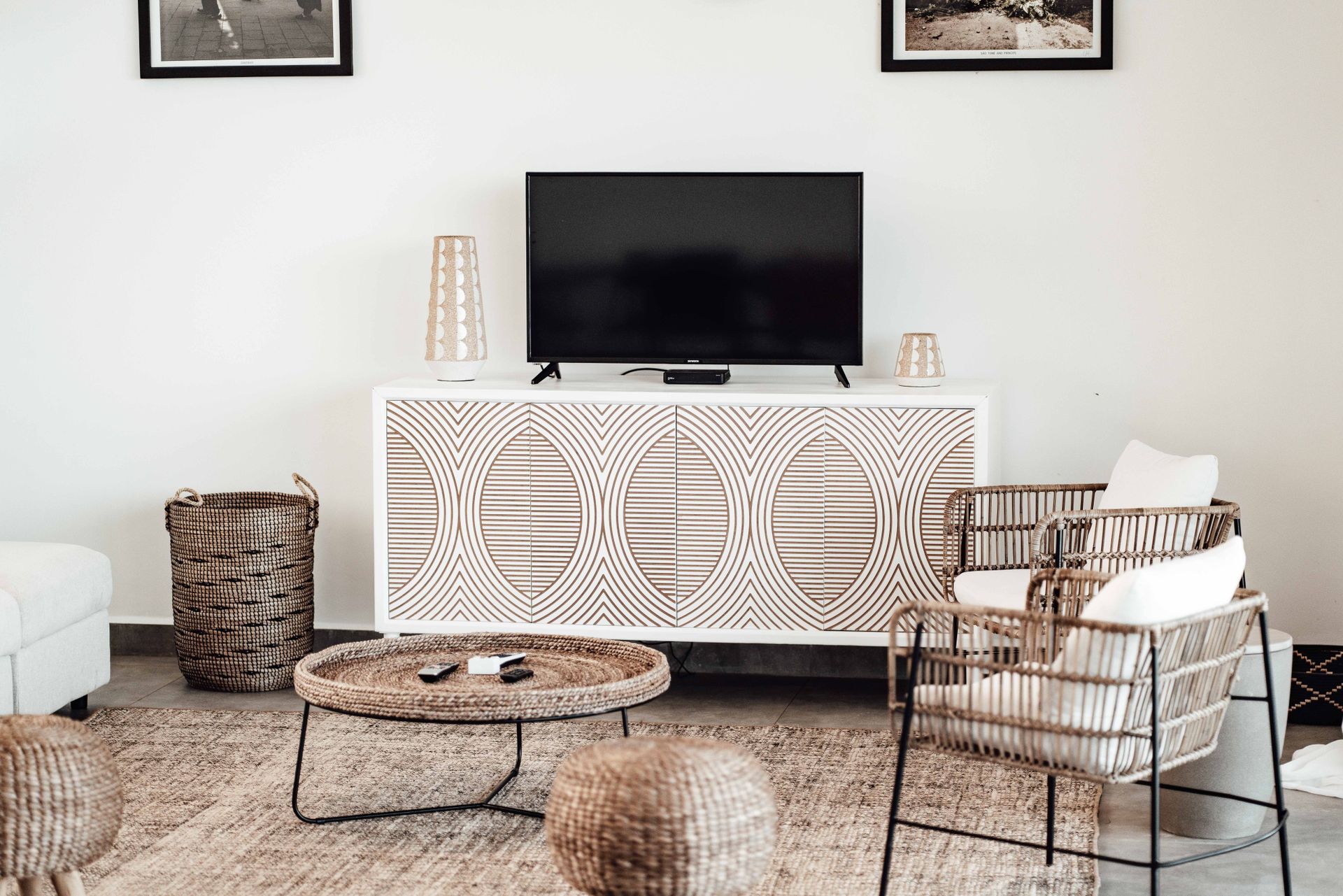 TV Unit Decor Ideas: How to Style the TV Wall